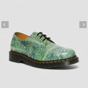 Dr. Martens Monet Oxfords LIKE NEW